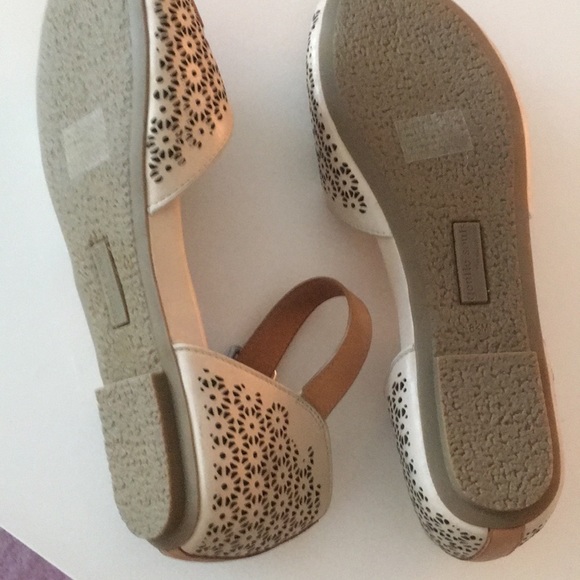 Gentle Souls Brand New - Picture 3 of 5